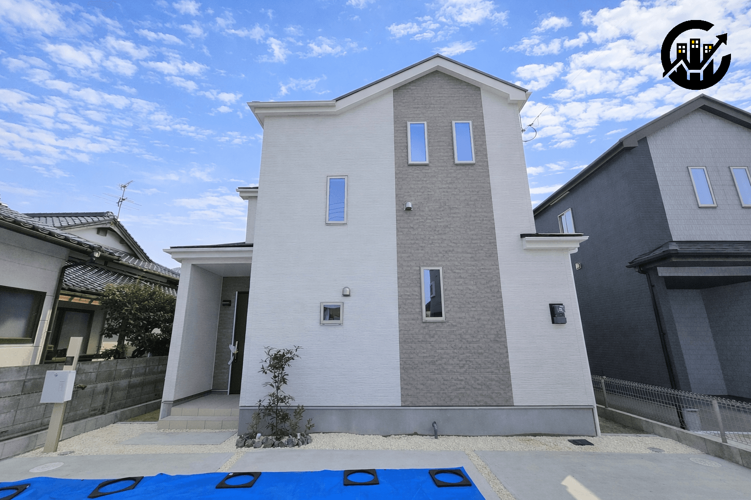 中央区 出水7丁目 B号棟 新築戸建て